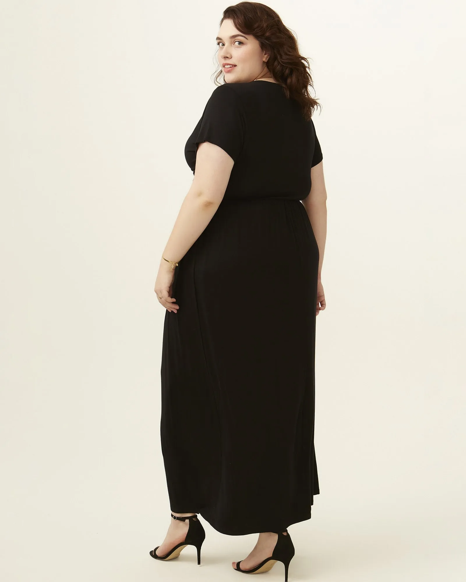 Carnation Wrap Maxi Dress | Black