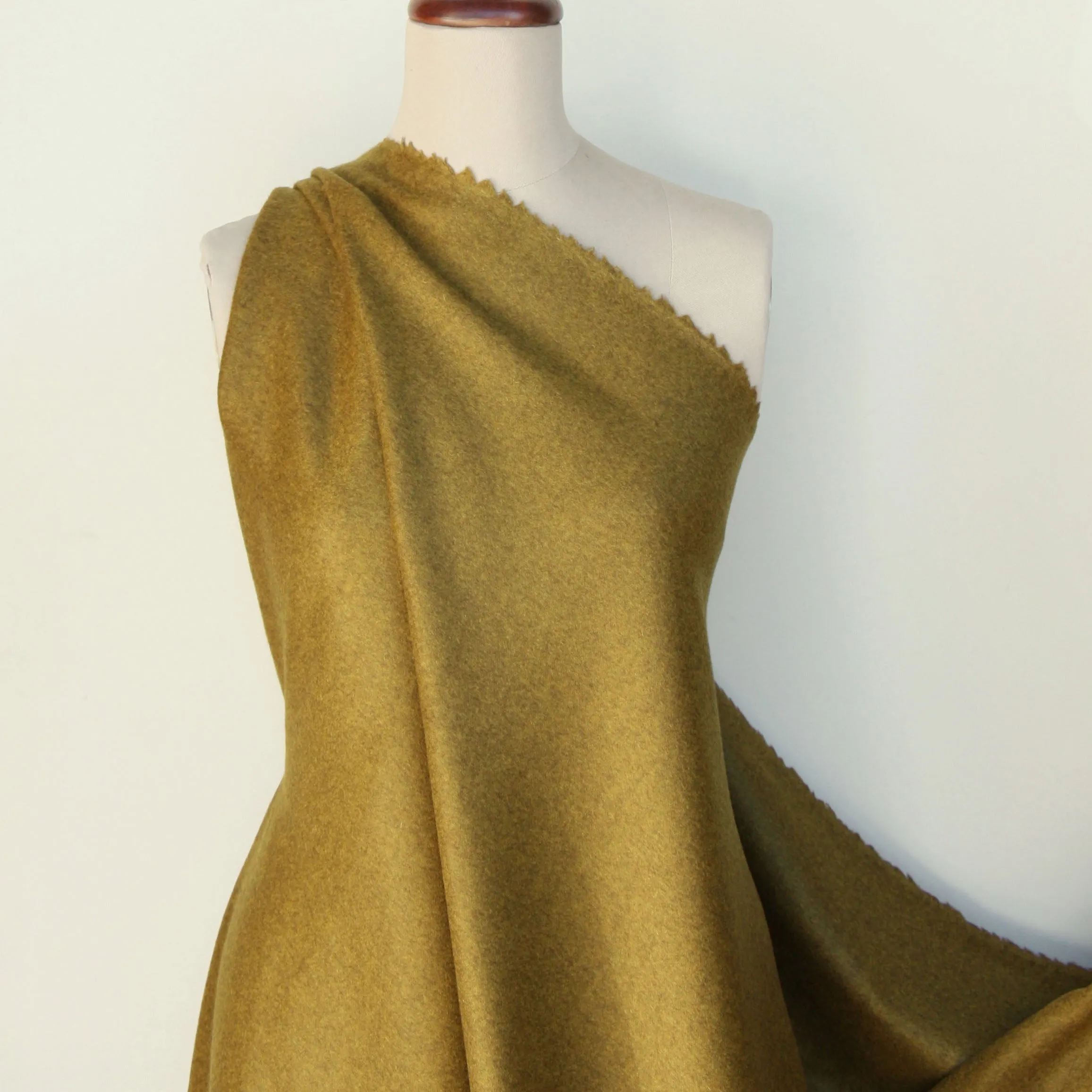 Cashmere Antonia