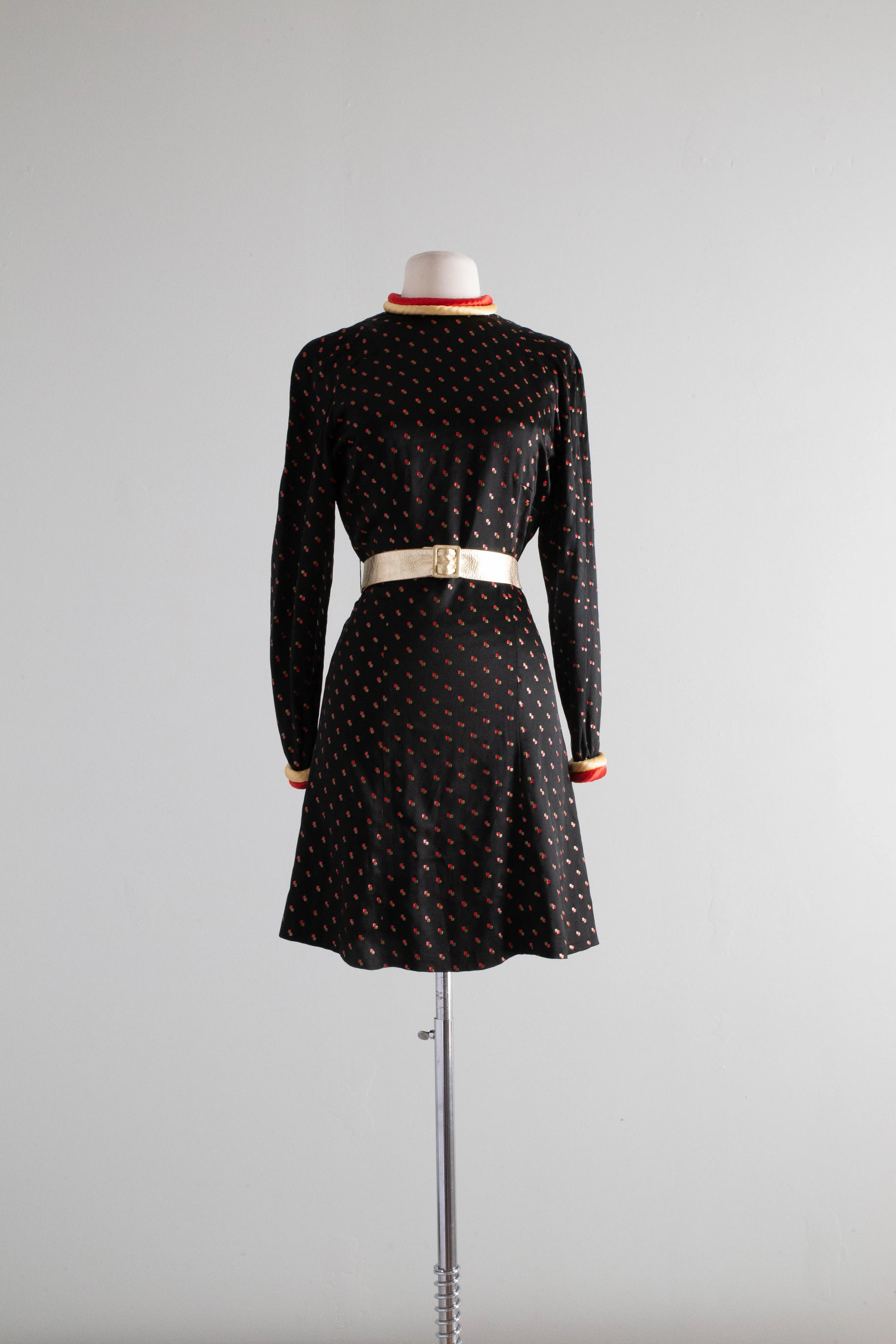 Darling 1930's Space Age Tunic Dress In Satin Crepe / SM
