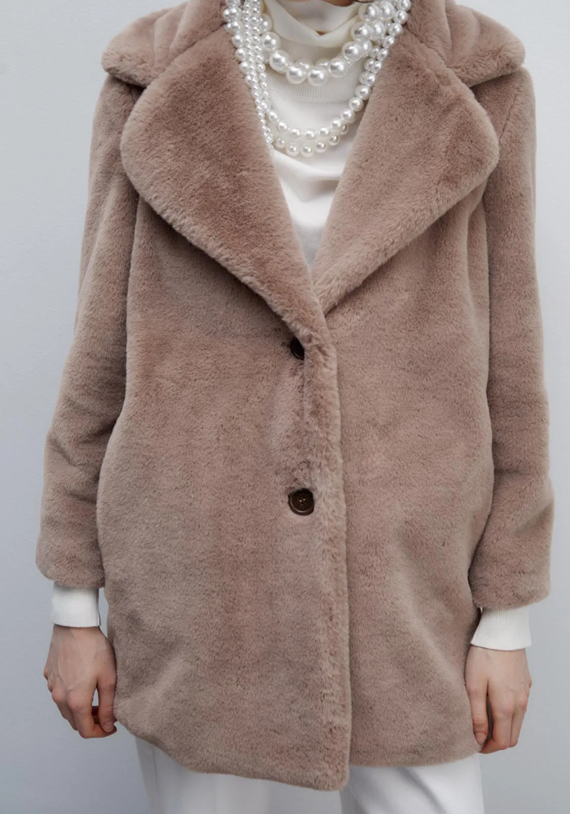 Lapel collar fur coat - Taupe